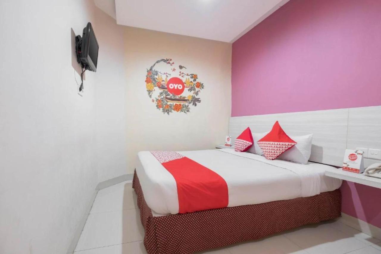 נקסר Collection O 91714 Hotel Alden מראה חיצוני תמונה