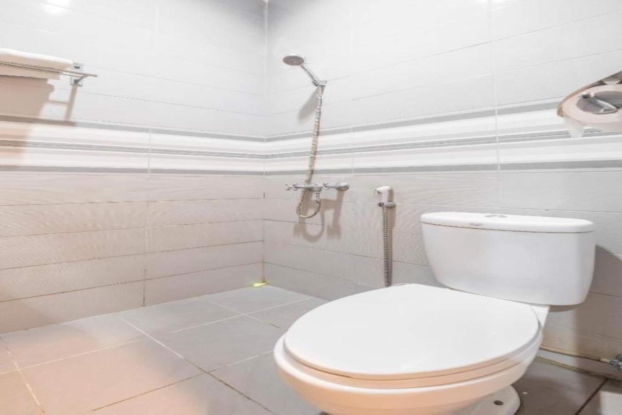 נקסר Collection O 91714 Hotel Alden מראה חיצוני תמונה