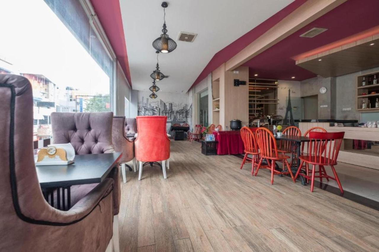 נקסר Collection O 91714 Hotel Alden מראה חיצוני תמונה