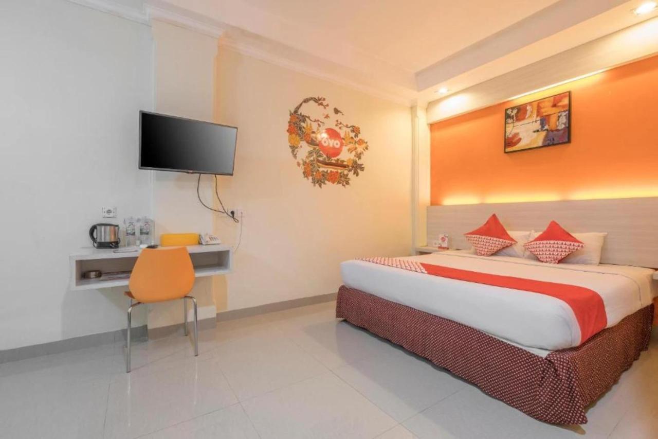 נקסר Collection O 91714 Hotel Alden מראה חיצוני תמונה
